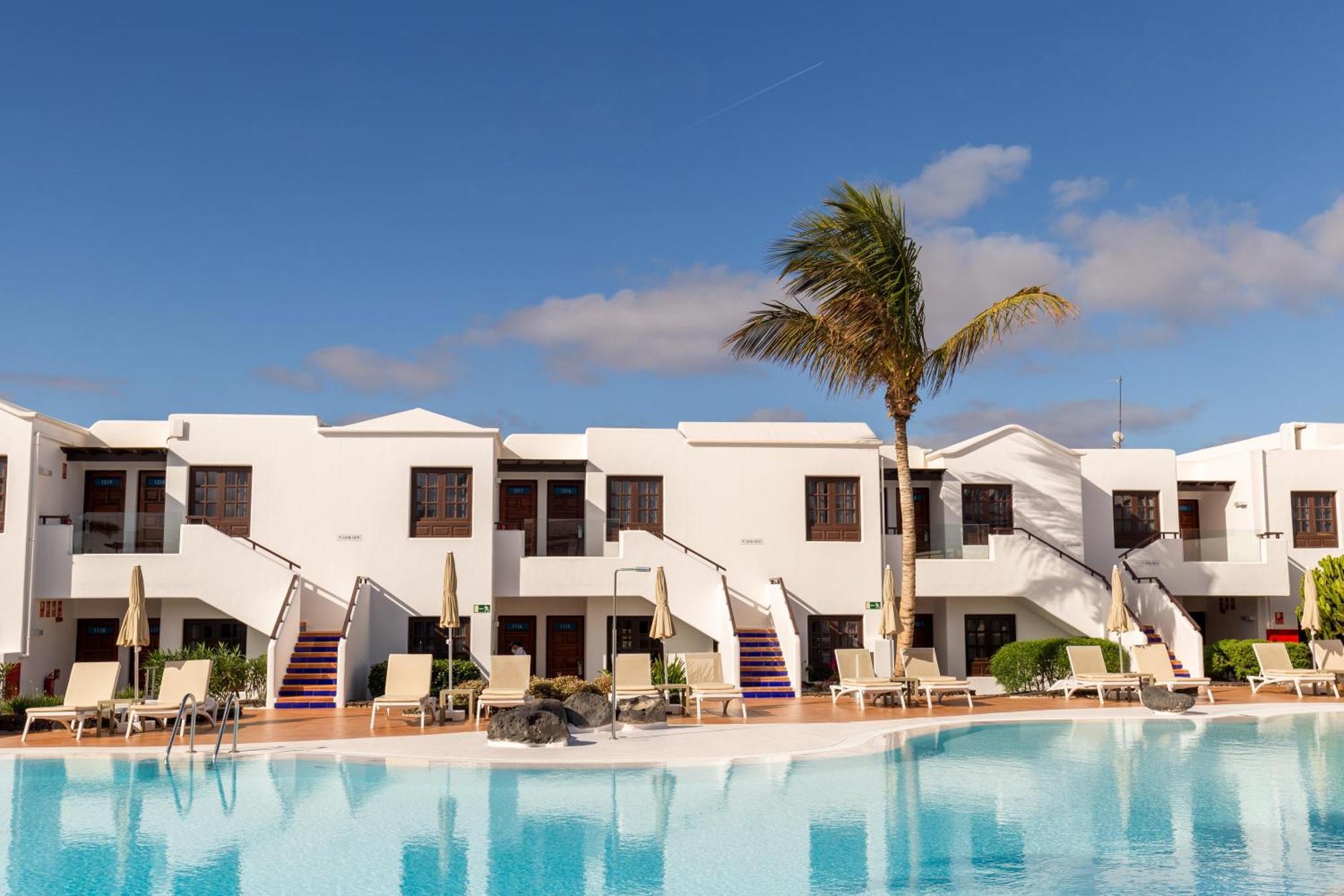 Aparthotel R2 Bahia Kontiki Puerto del Carmen  Exteriér fotografie