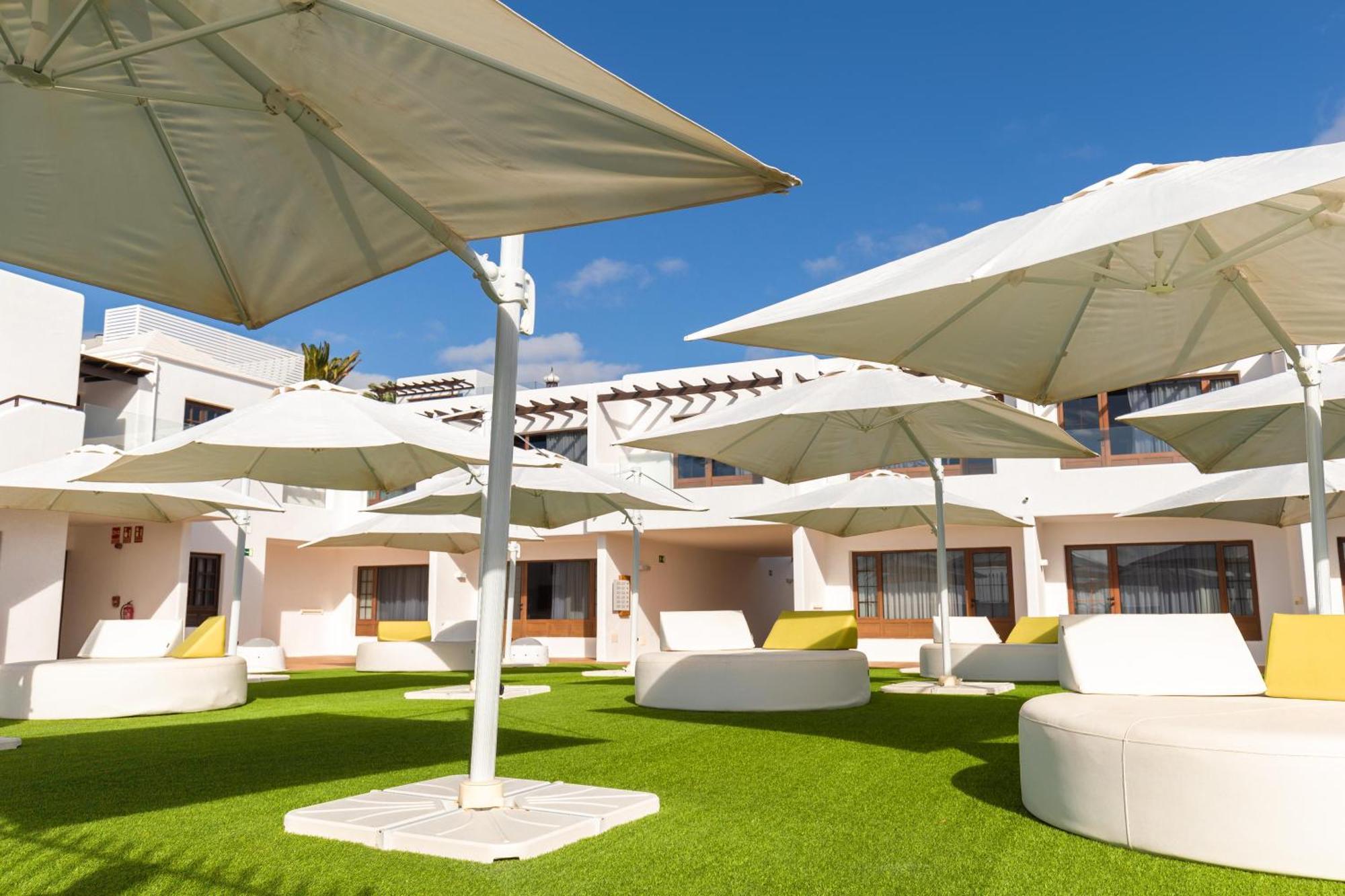 Aparthotel R2 Bahia Kontiki Puerto del Carmen  Exteriér fotografie