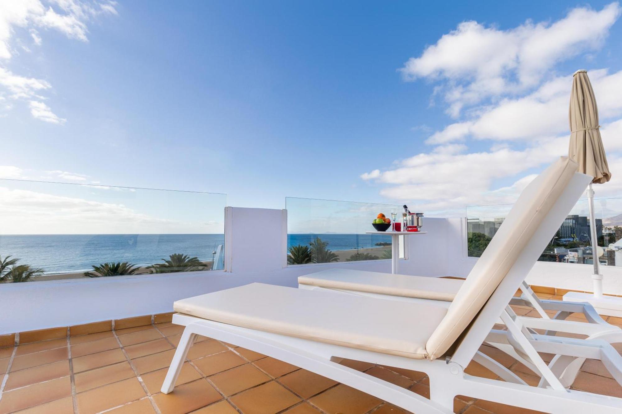 Aparthotel R2 Bahia Kontiki Puerto del Carmen  Exteriér fotografie